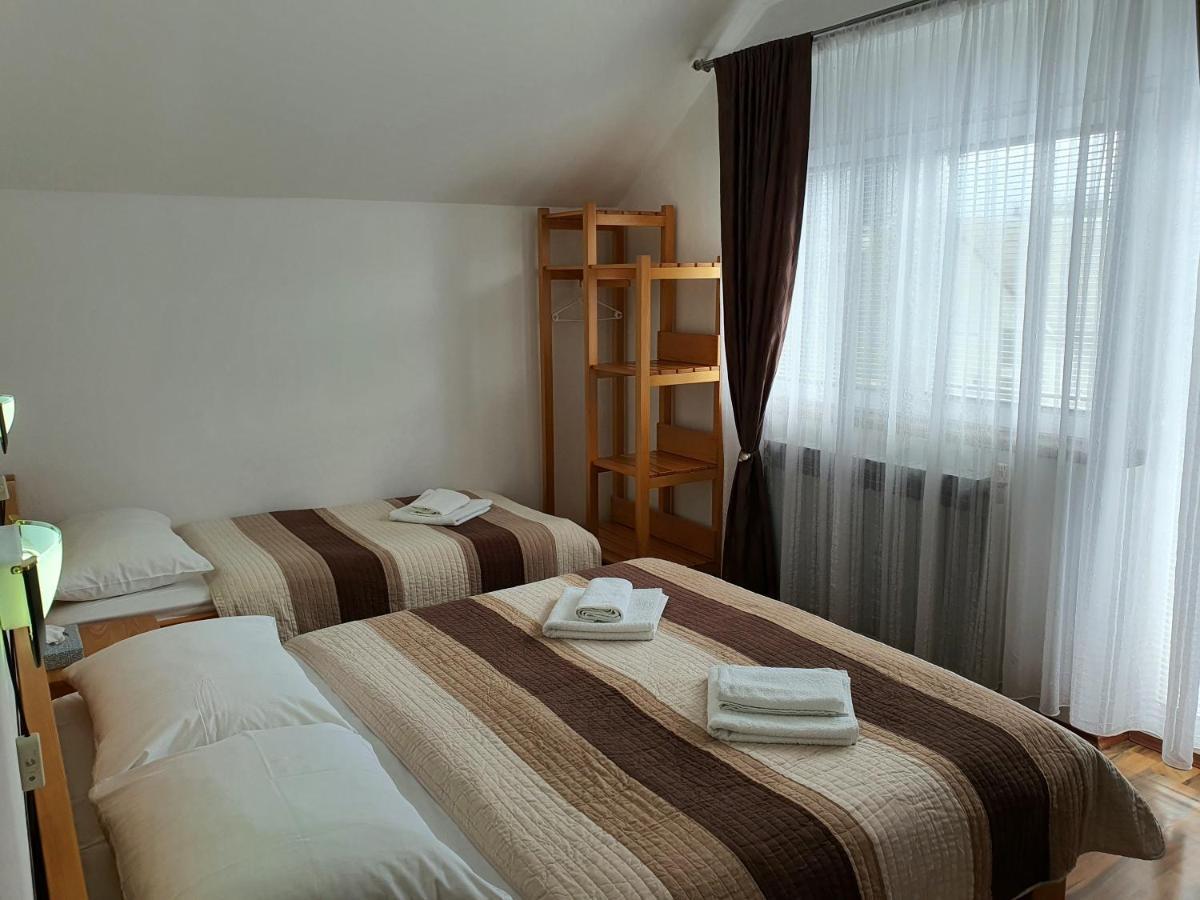 Guesthouse Kovacevic Korenica Extérieur photo