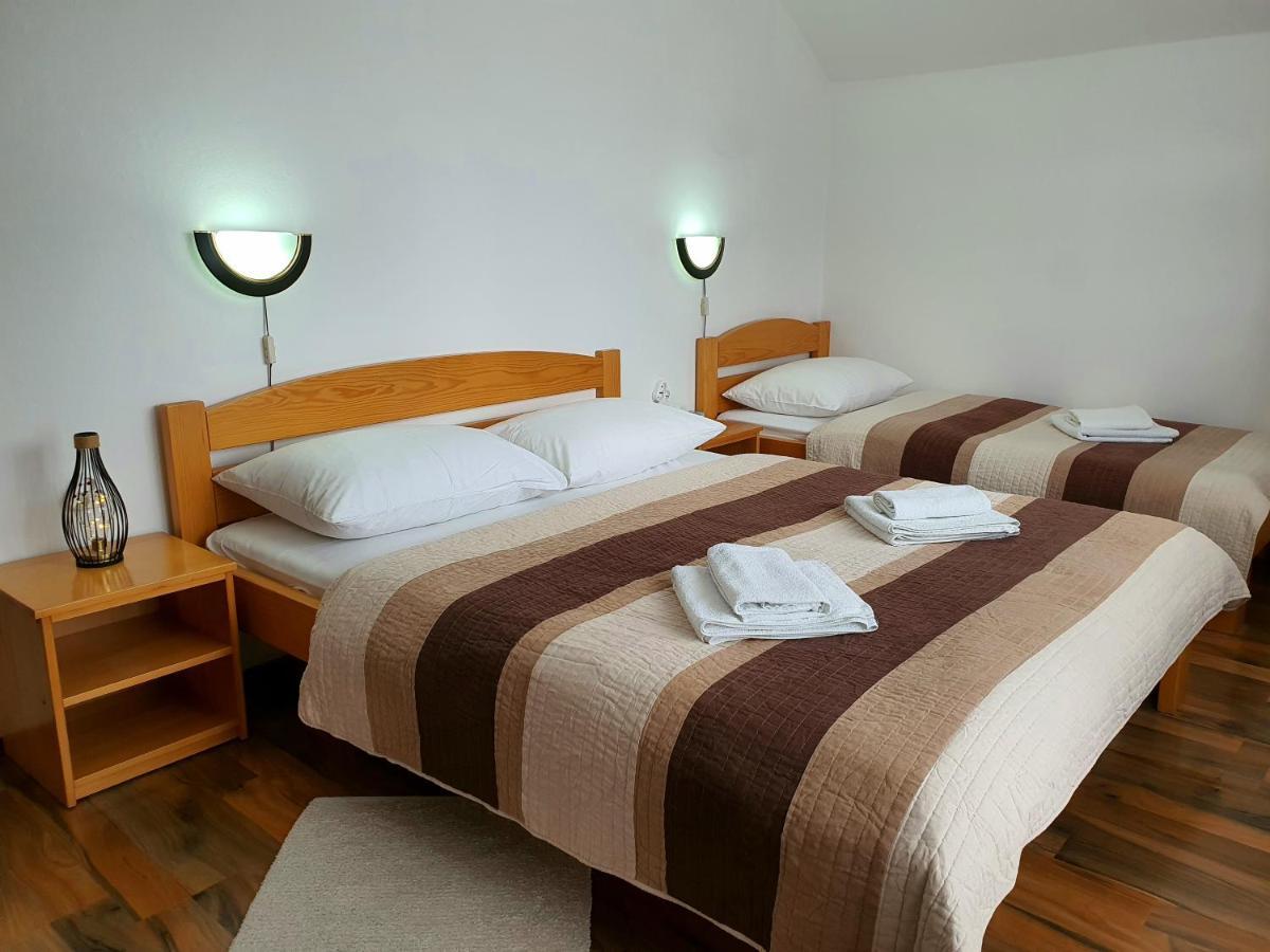 Guesthouse Kovacevic Korenica Extérieur photo