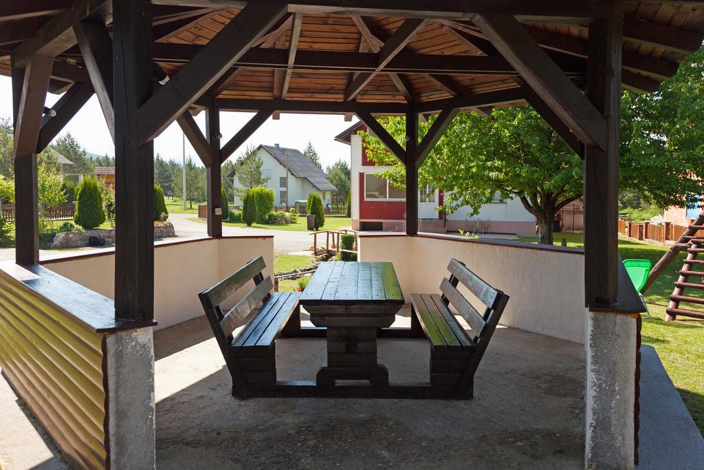 Guesthouse Kovacevic Korenica Extérieur photo