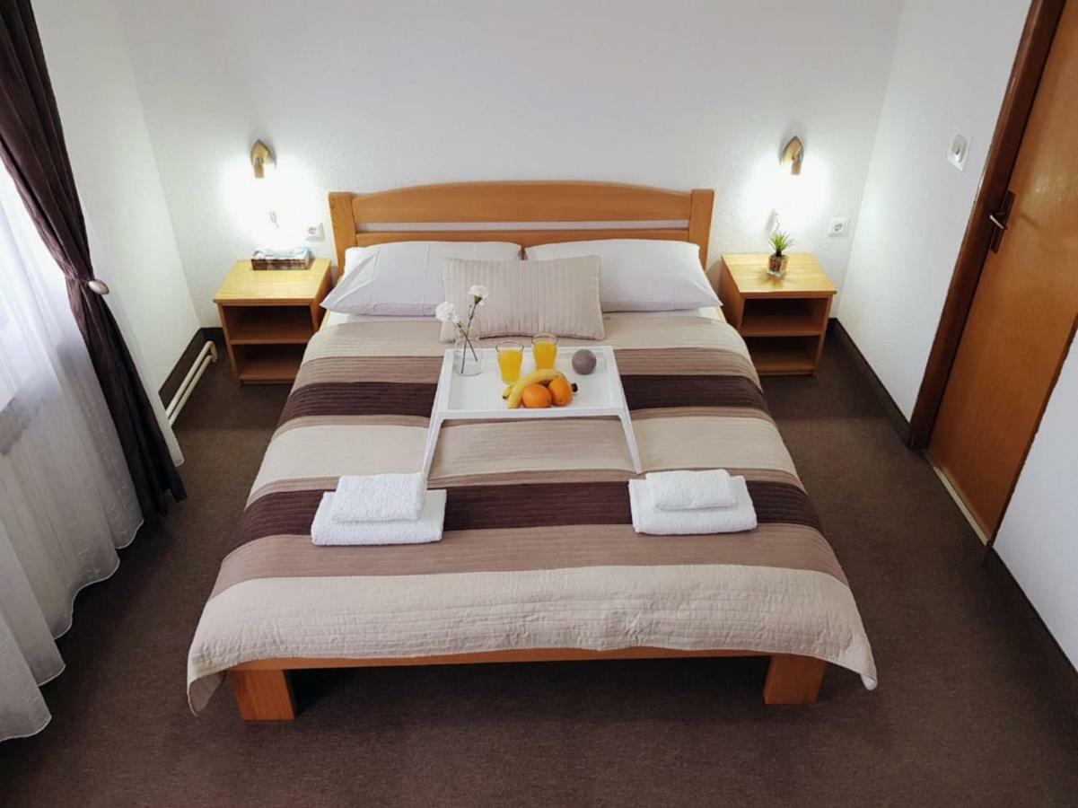 Guesthouse Kovacevic Korenica Extérieur photo
